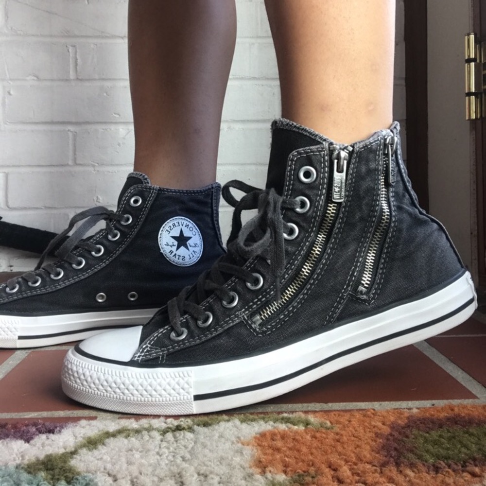 Grey Zip-up Converse